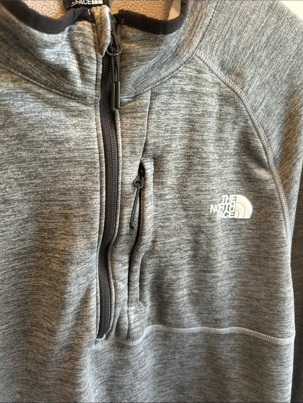 The North Face Men's Heather Gray Zip-Up Pullover XL
